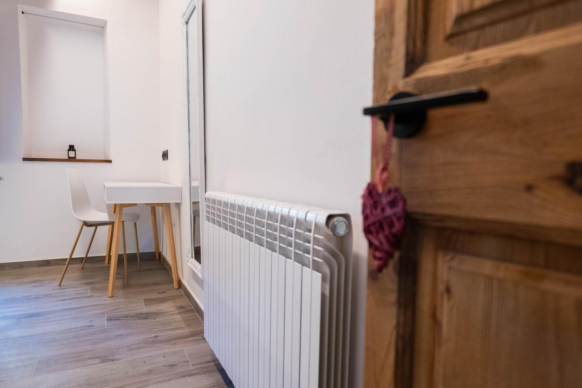 Niu De Queralt Apartment Vic Exterior photo